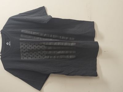 Men's size XL Black flag shirt