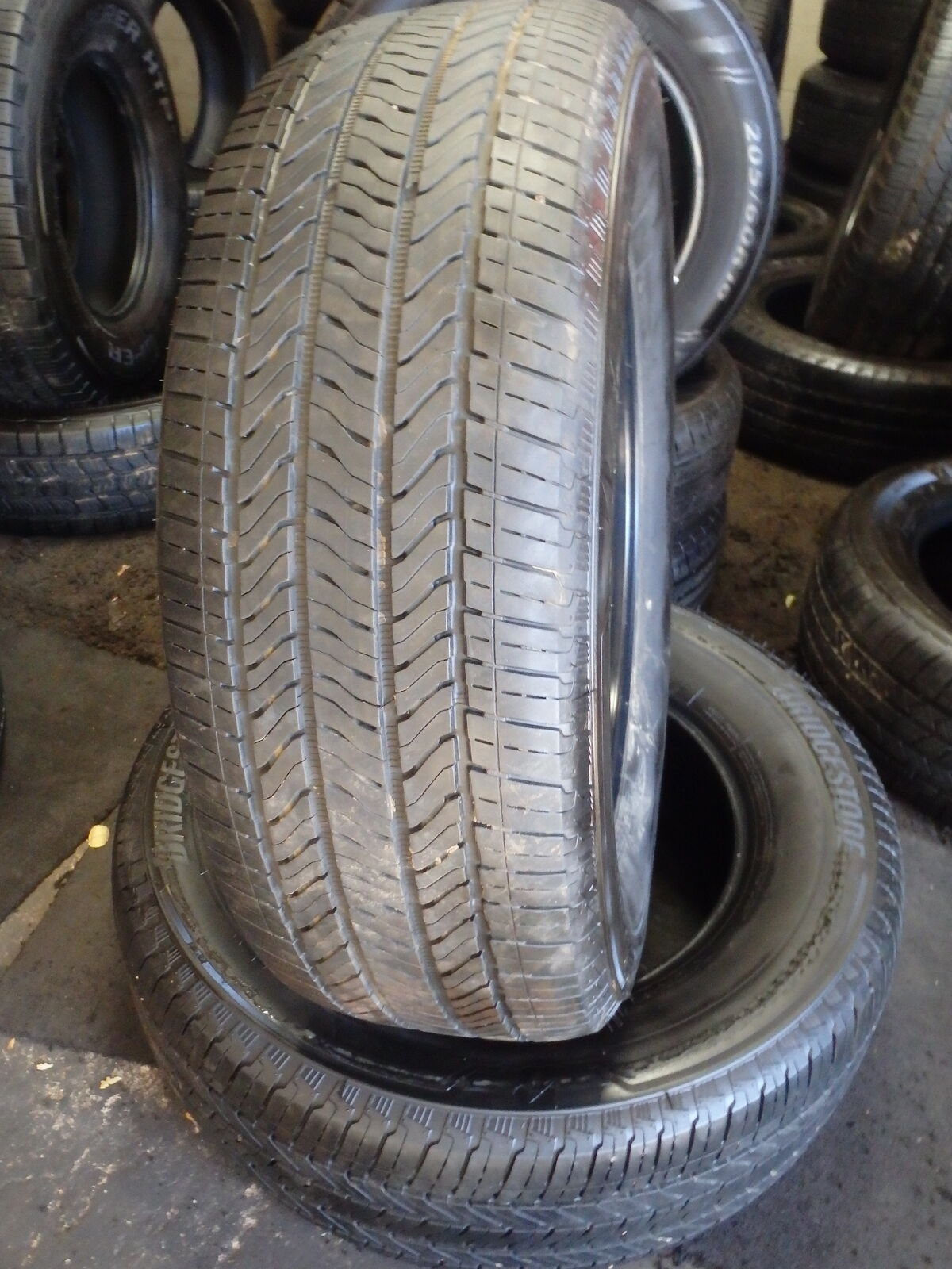 255/65R18 BRIDGESTONE ALENZA PAIR OF TWO USED TIRES