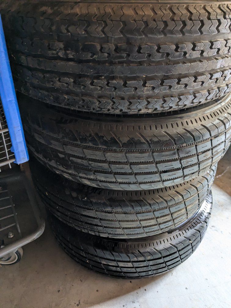 Trailer Tires
