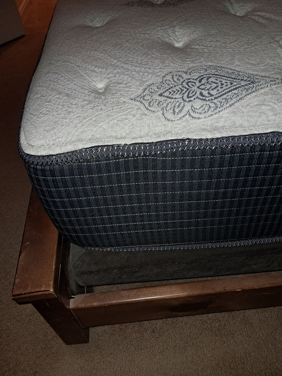 FREE-Near new Beauty Rest queen size 12 inch thick mattress, no box springs needed.