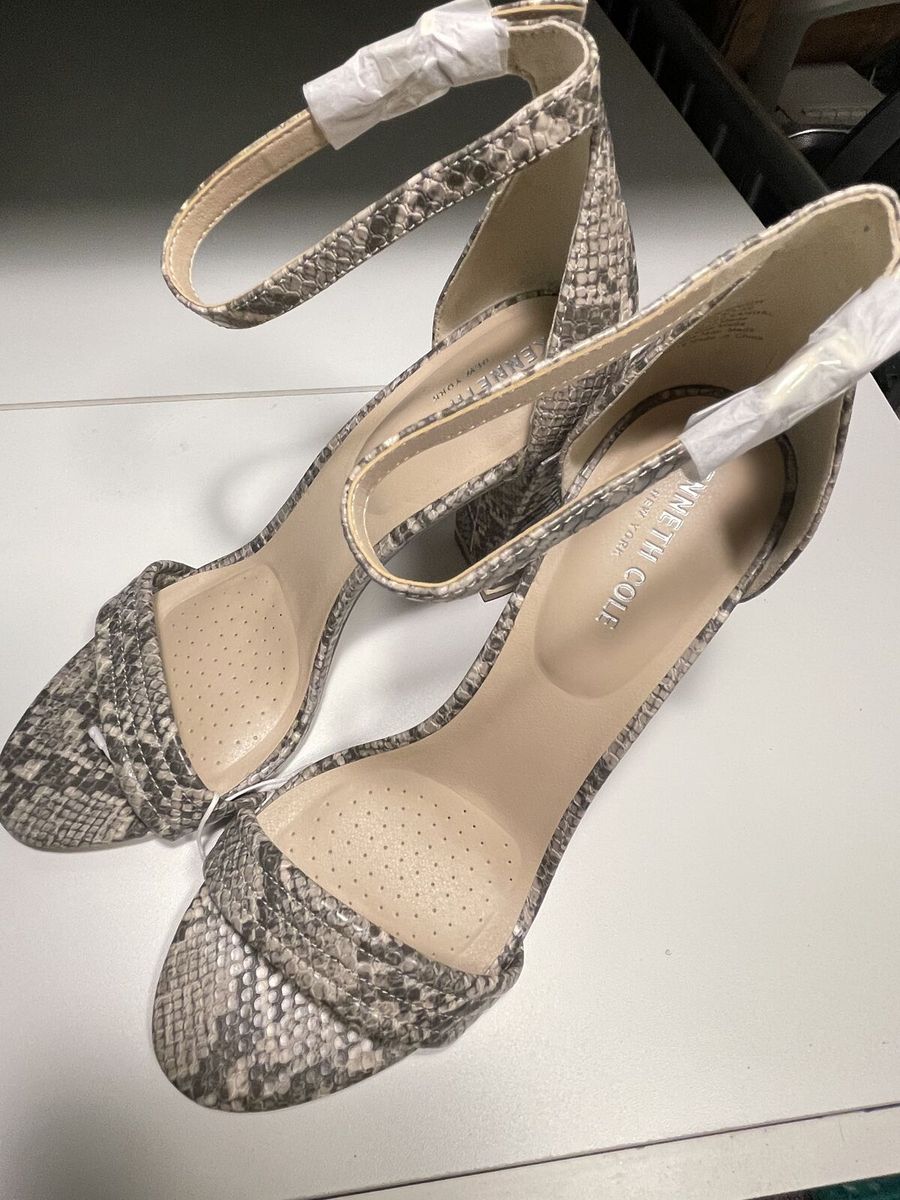 Ladies Shoes (new)
