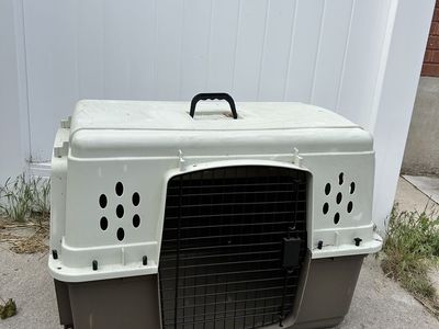 Pet Crate - 33"L x 22"W x 23"H Pet Carrier Kennel