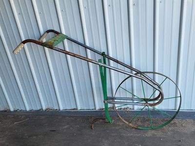 **VINTAGE CULTIVATOR**