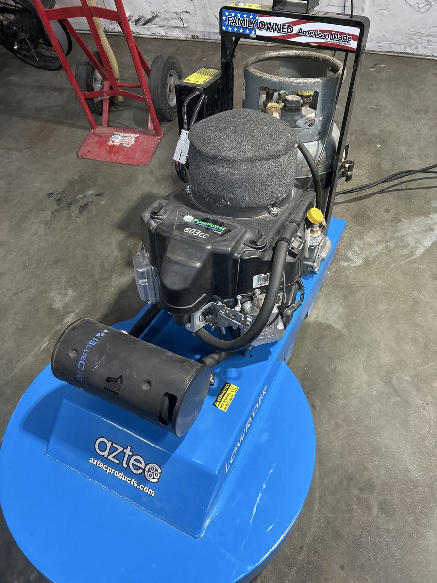 Aztec 27” propane burnisher