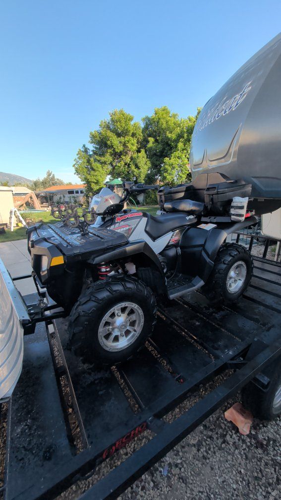 2005 Polaris Sportsman 800 Low Miles, Plow, winch, rear seat, front rack