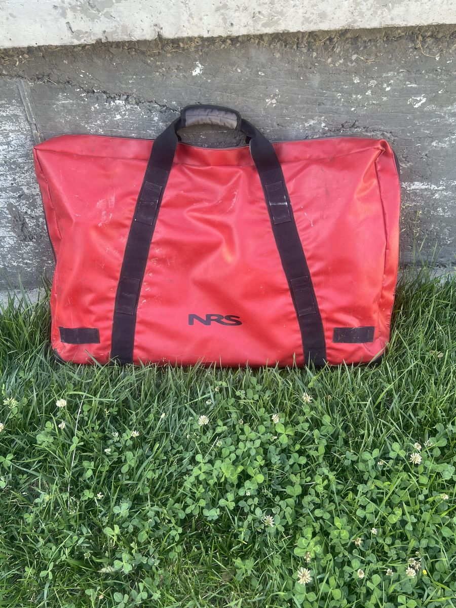 NRS Firepan Grill, Carry Bag, Ember Mat and Leather Gloves (Rafting, Camp, Camping, Overlanding, Charcoal, Firepit)