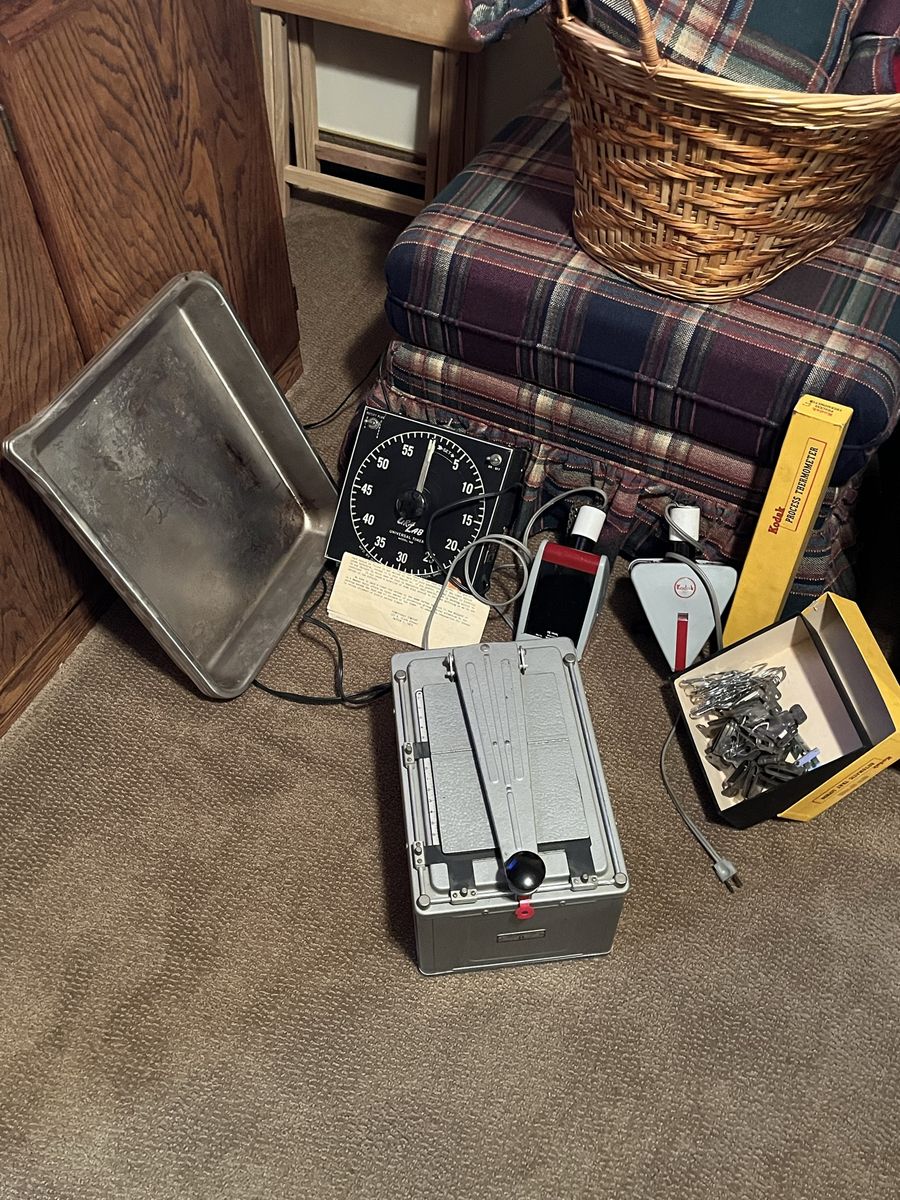 Photo developing equipment 
