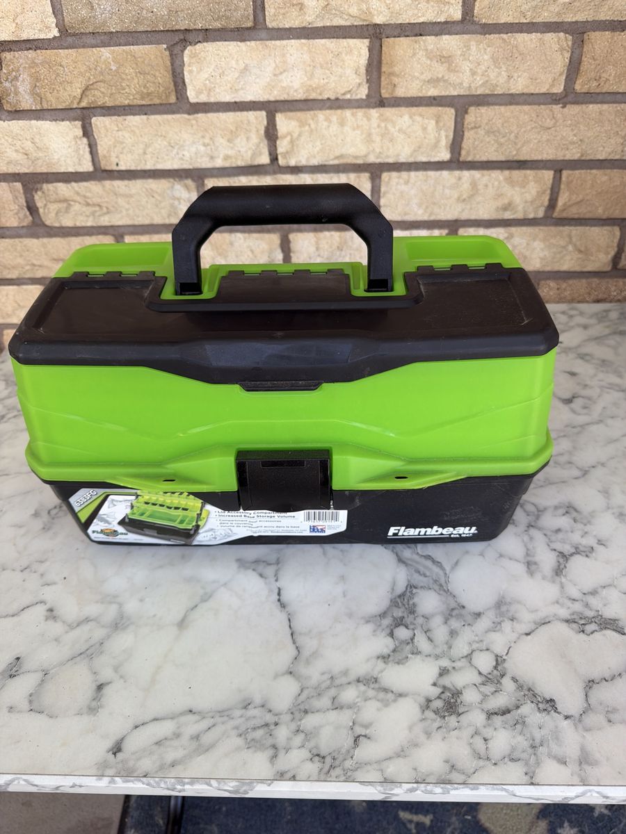 Flambeau Classic 1-Tray Tackle Box - Durable Fishing Storage