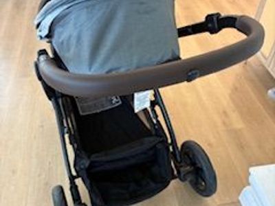 Graco Modes Nest Premier stroller