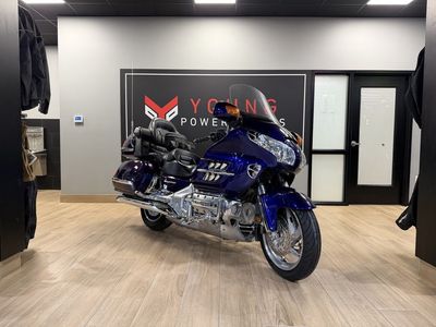 2002 Honda® GL18R2
