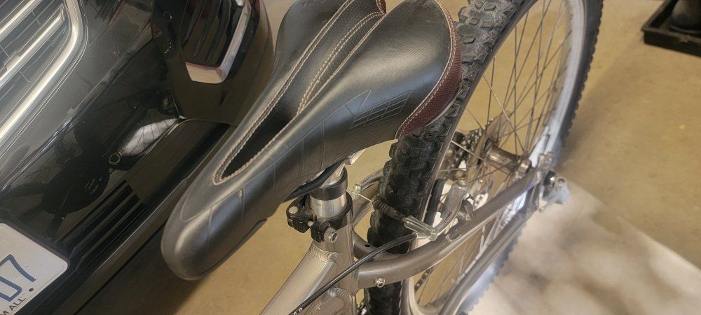 Found 24 speed mountain bike