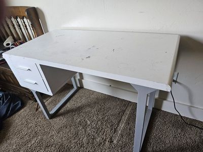 White Desk with 2 Drawers