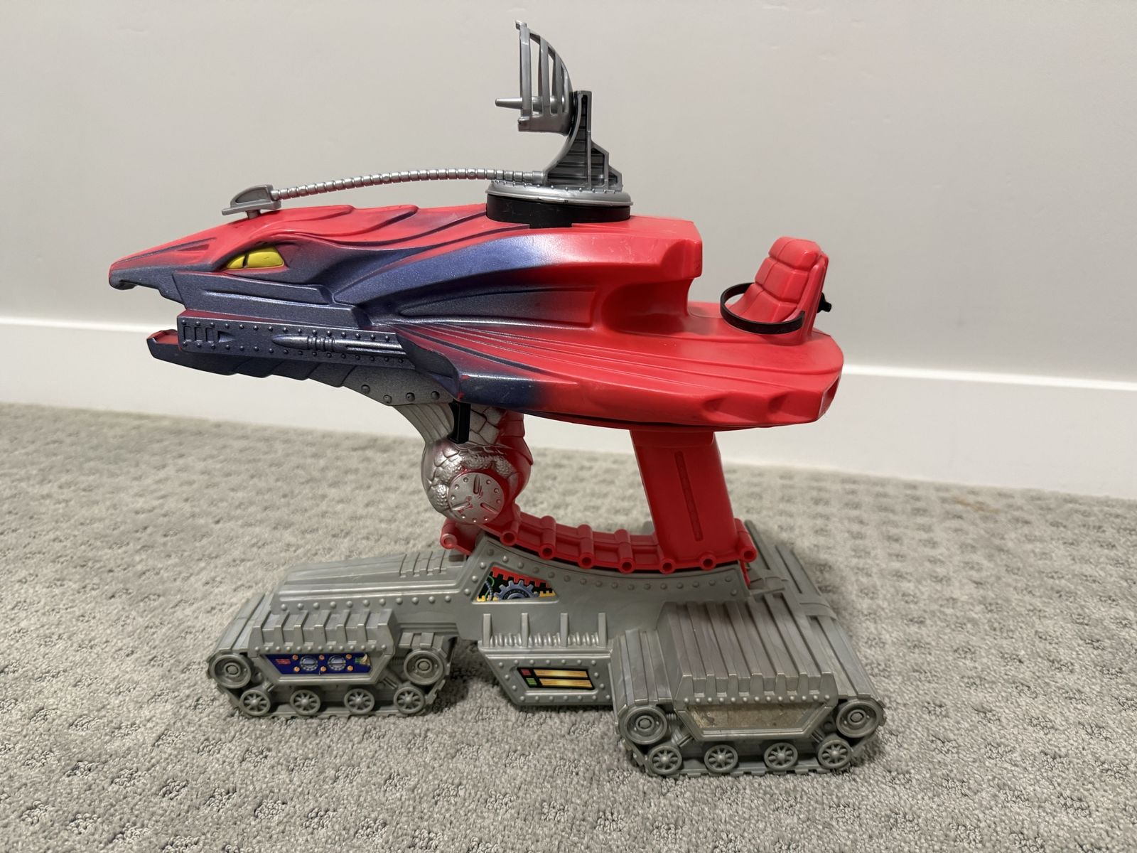 Main image 3