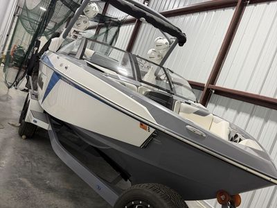 2019 Malibu Wakesetter LSV 23