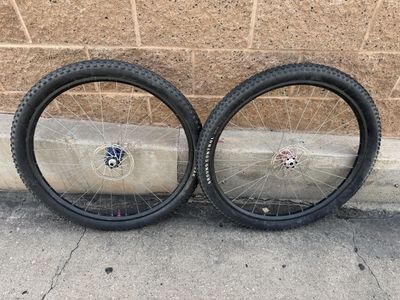Chris King non boost carbon 29er wheels