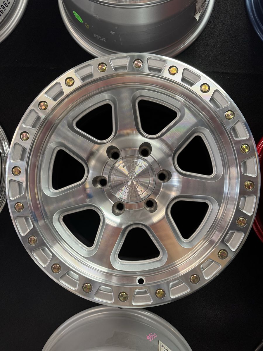 Brand new set of 4 wheels Arena 17x9 Gloss Silver Machined 6x139.7 lug pattern 106.1 0mm Offset