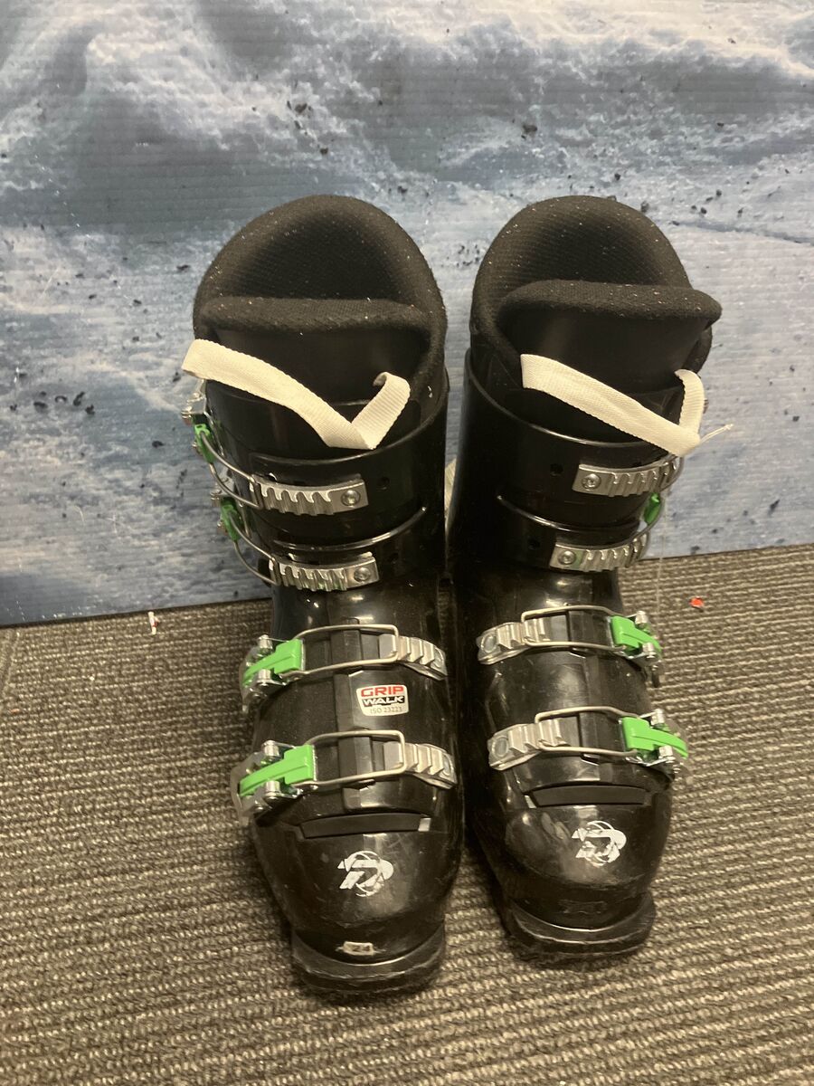 USED Dalbello Green Menace GripWalk 4 24.0 Ski Boots