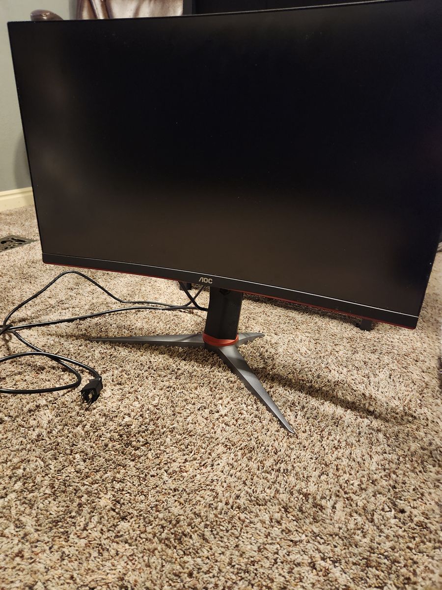 27-inch curved screen AOC gaming monitor in good condition!!!
