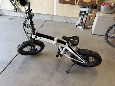 Aventon Sinch Folding E-Bike