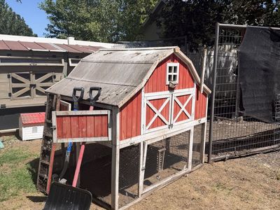 Wooden Red and White Chicken Coop Barn Style Used Outdoor