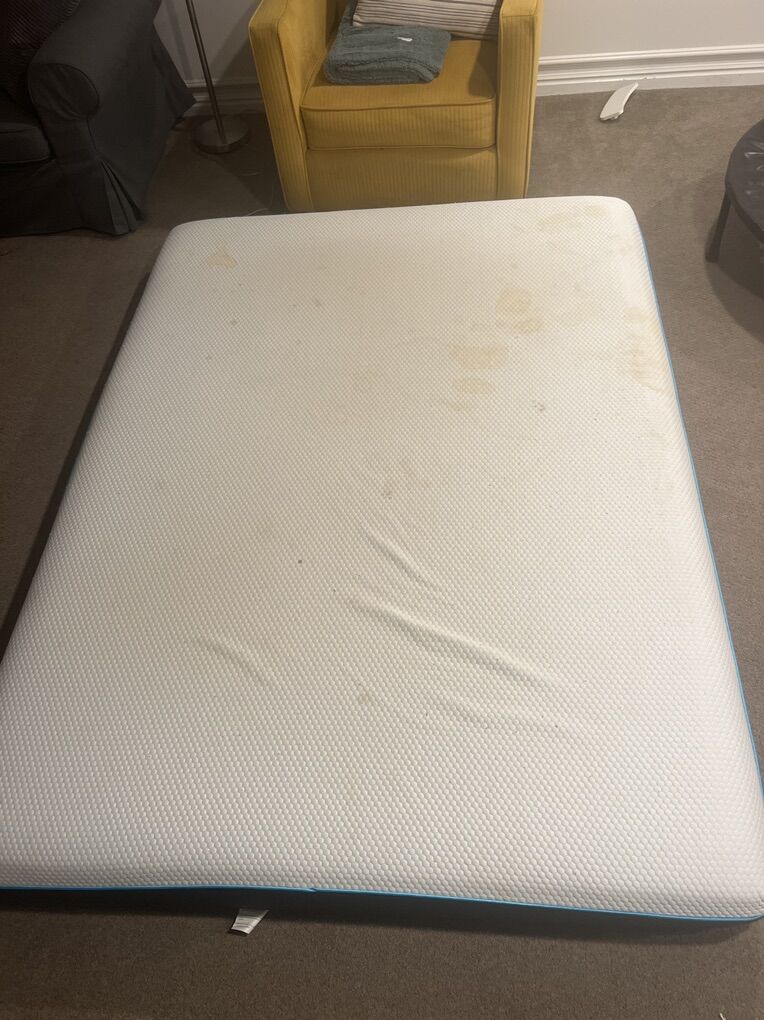 Free Queen Memory Foam Mattress