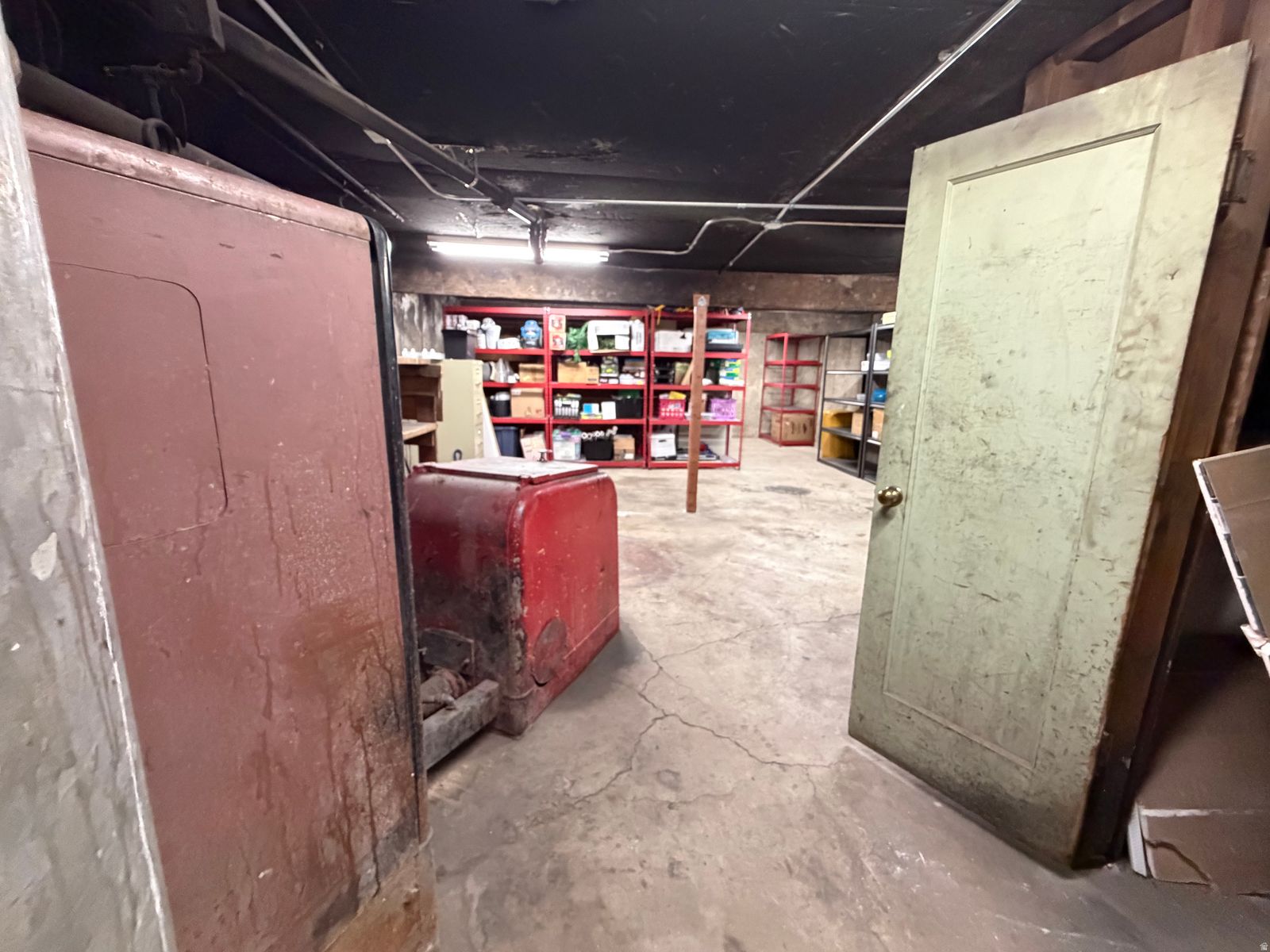 Main image 23