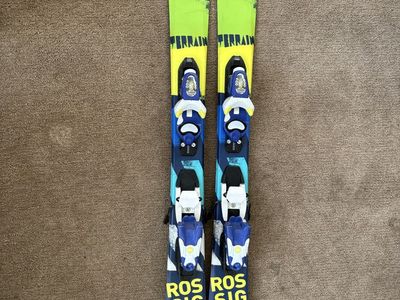 Kids skis rossignol