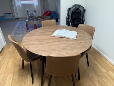 Kitchen Table