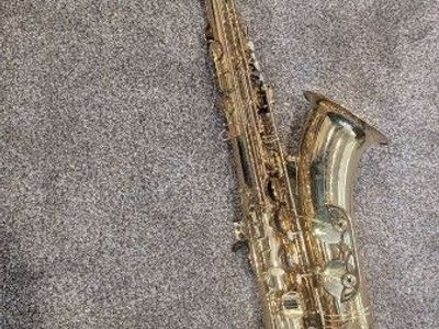 Cannonball Tenor Saxophone Gold Lacquer with Hard Case