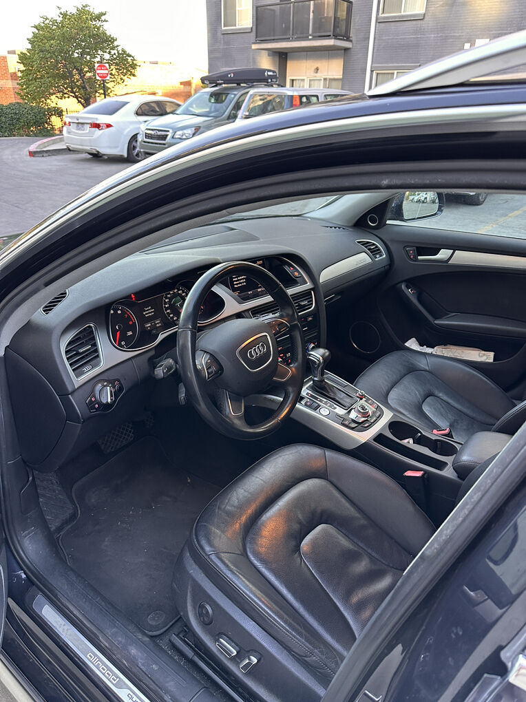 Main image 5