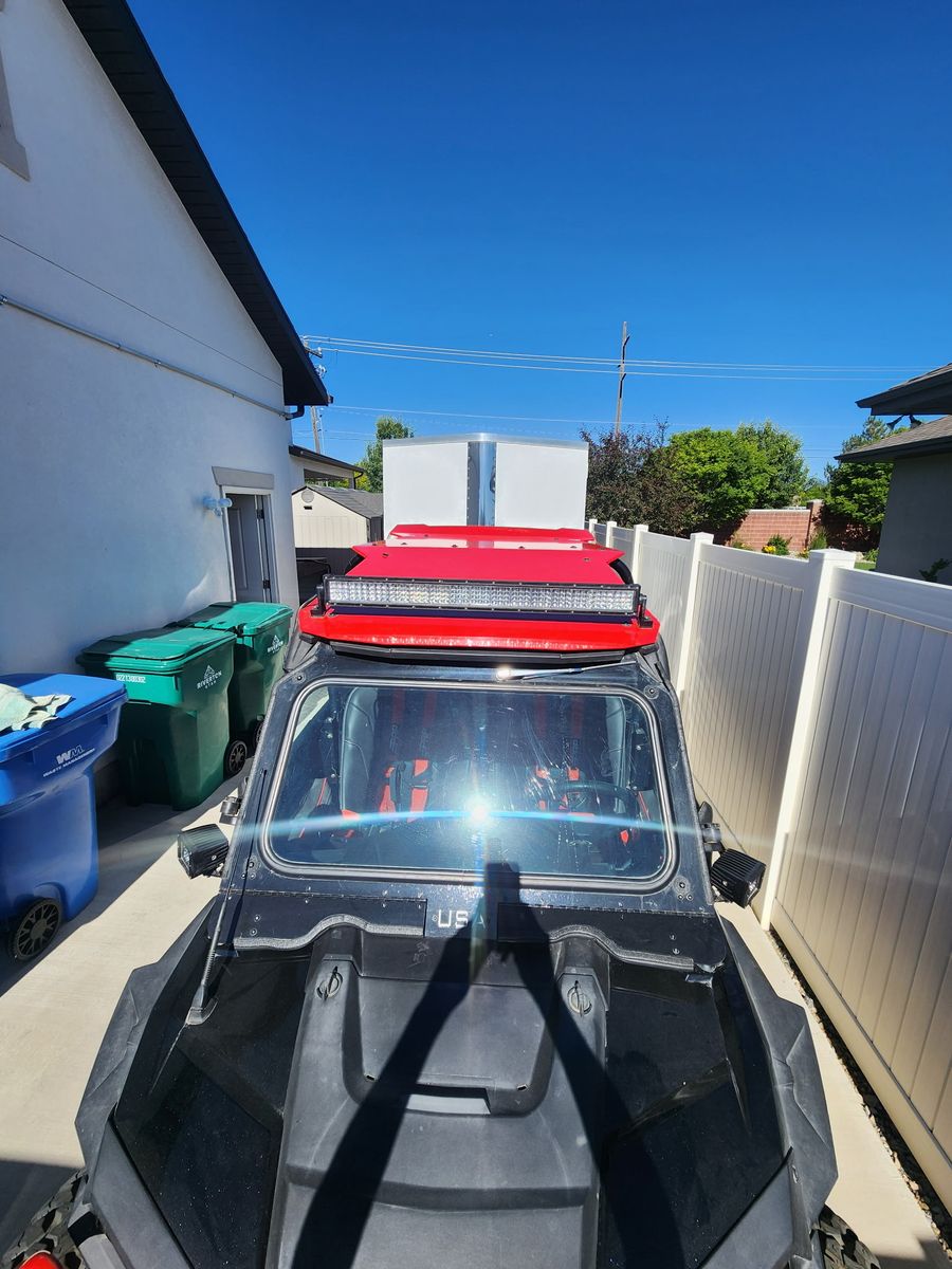 Main image 6