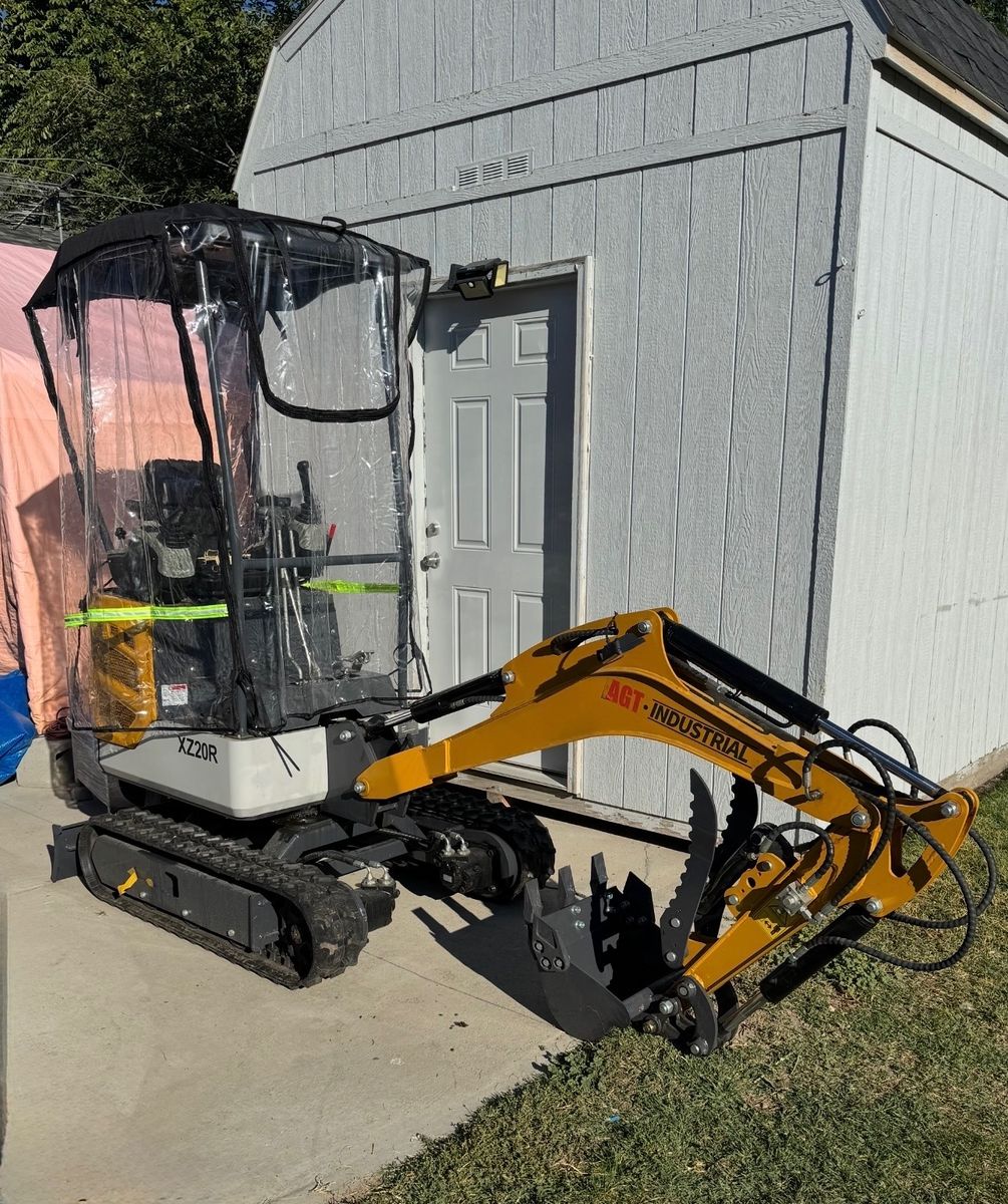 2025 AGT XZ20R Mini Excavator