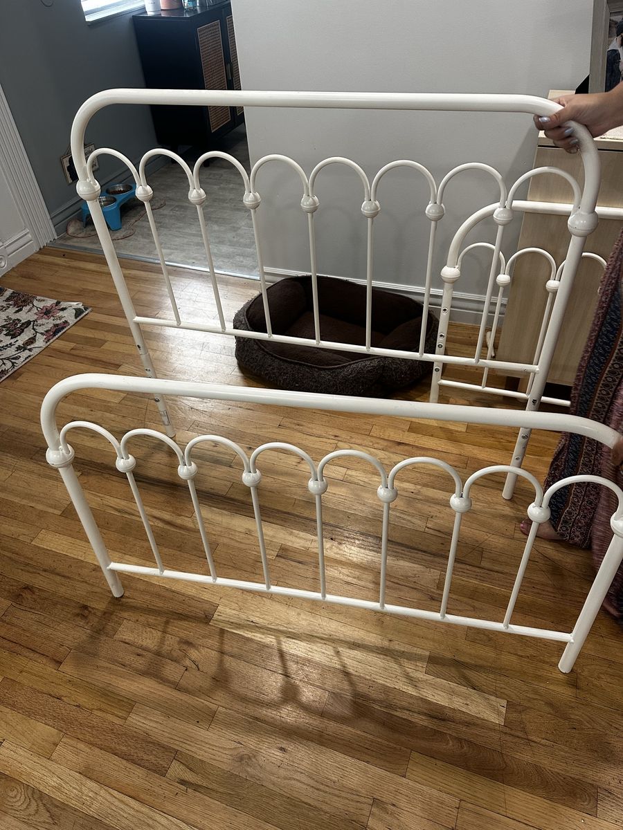Two White Metal Vintage Style twin Bed Frame
