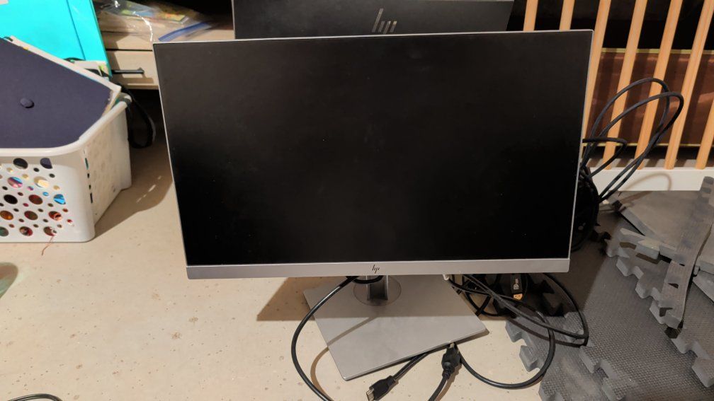 HP E223 FHD Monitor