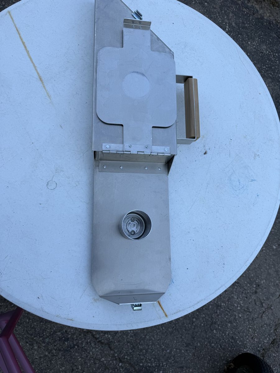 Main image 4