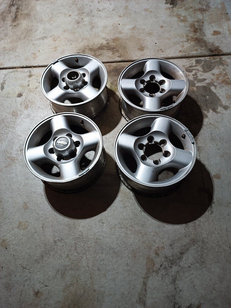 Nissan OEM Rims
