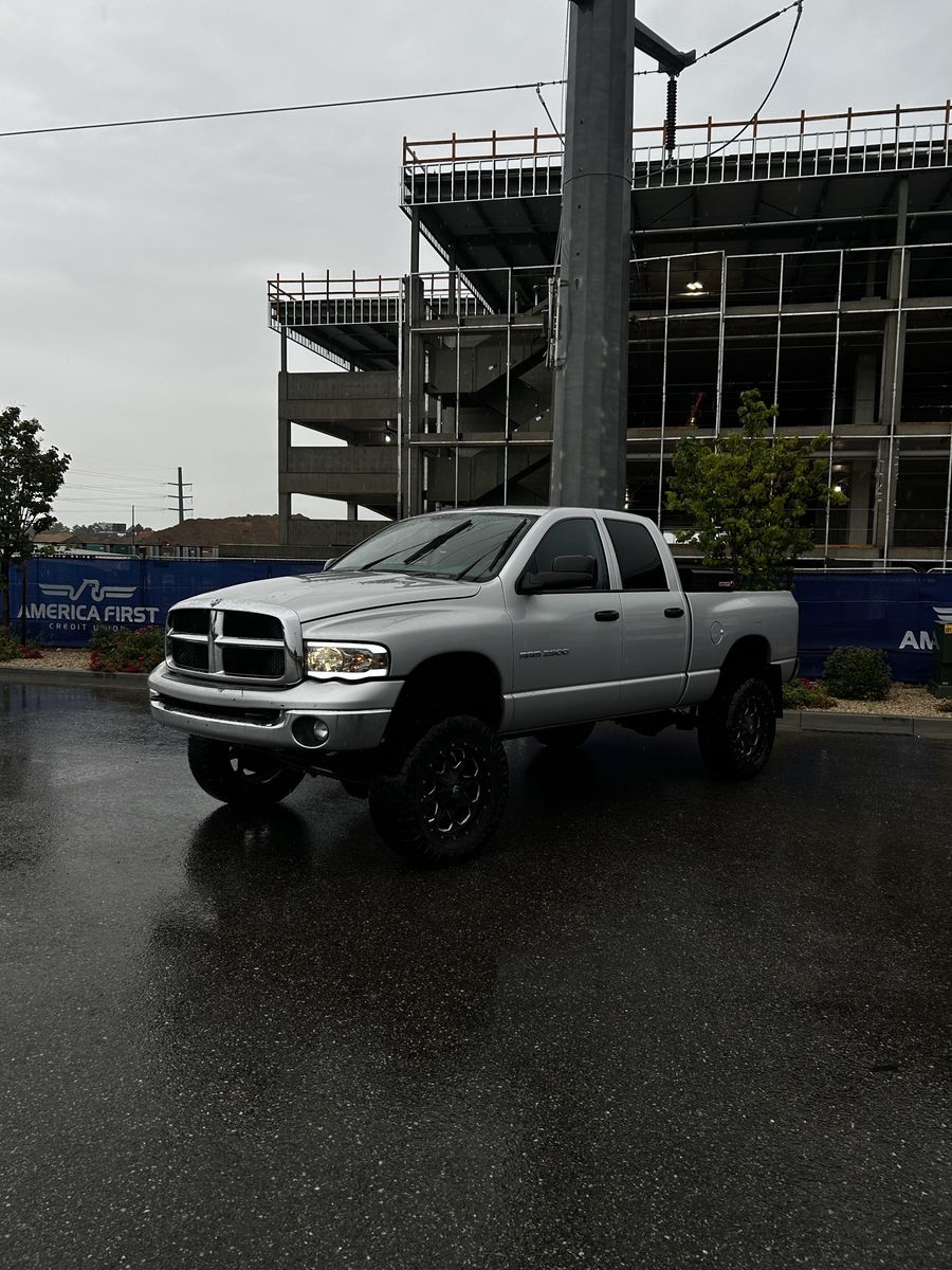 2005 Dodge Ram 2500