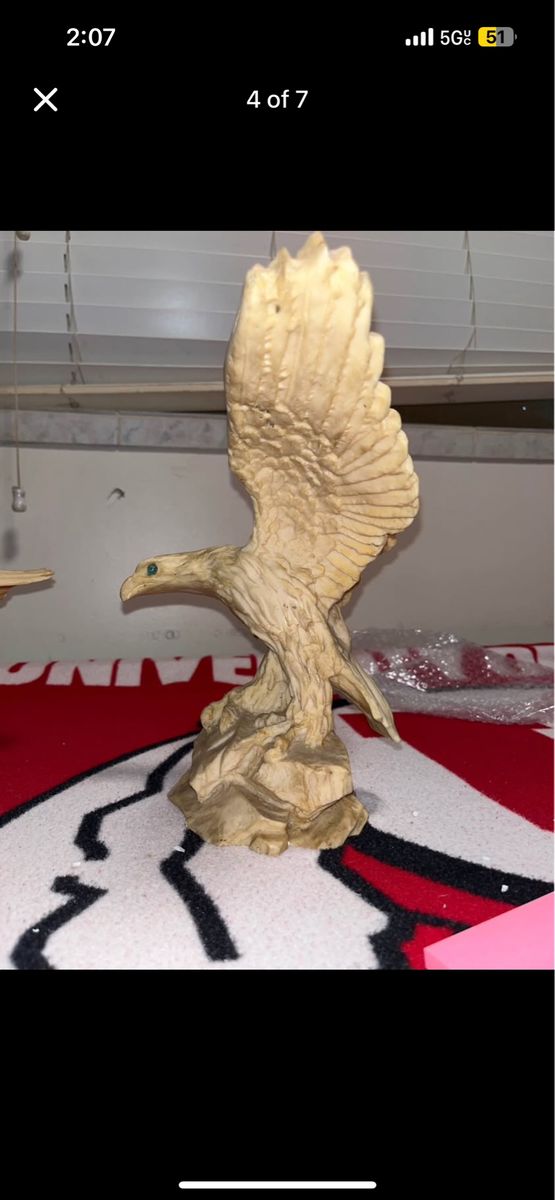 Main image 4