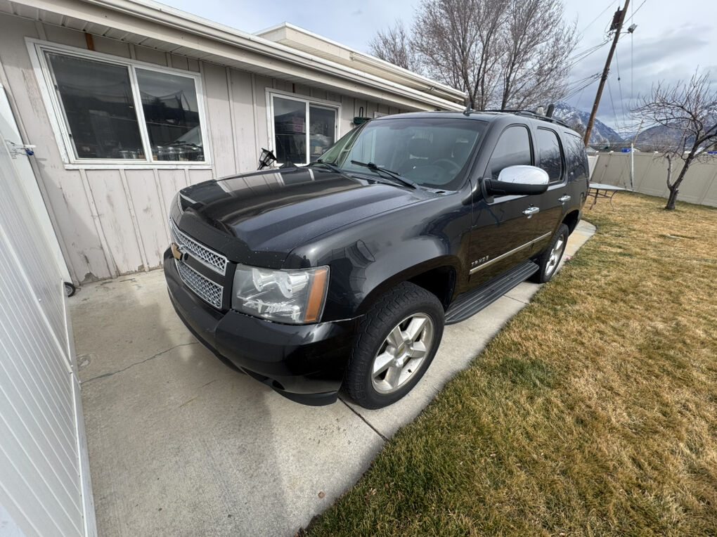 2012 CHEVROLET TAHOE LTZ
