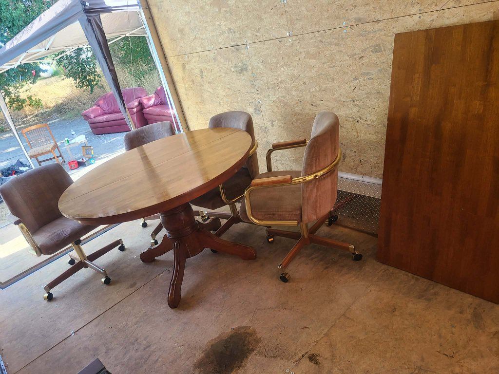 kitchen table, chairs, and leaf