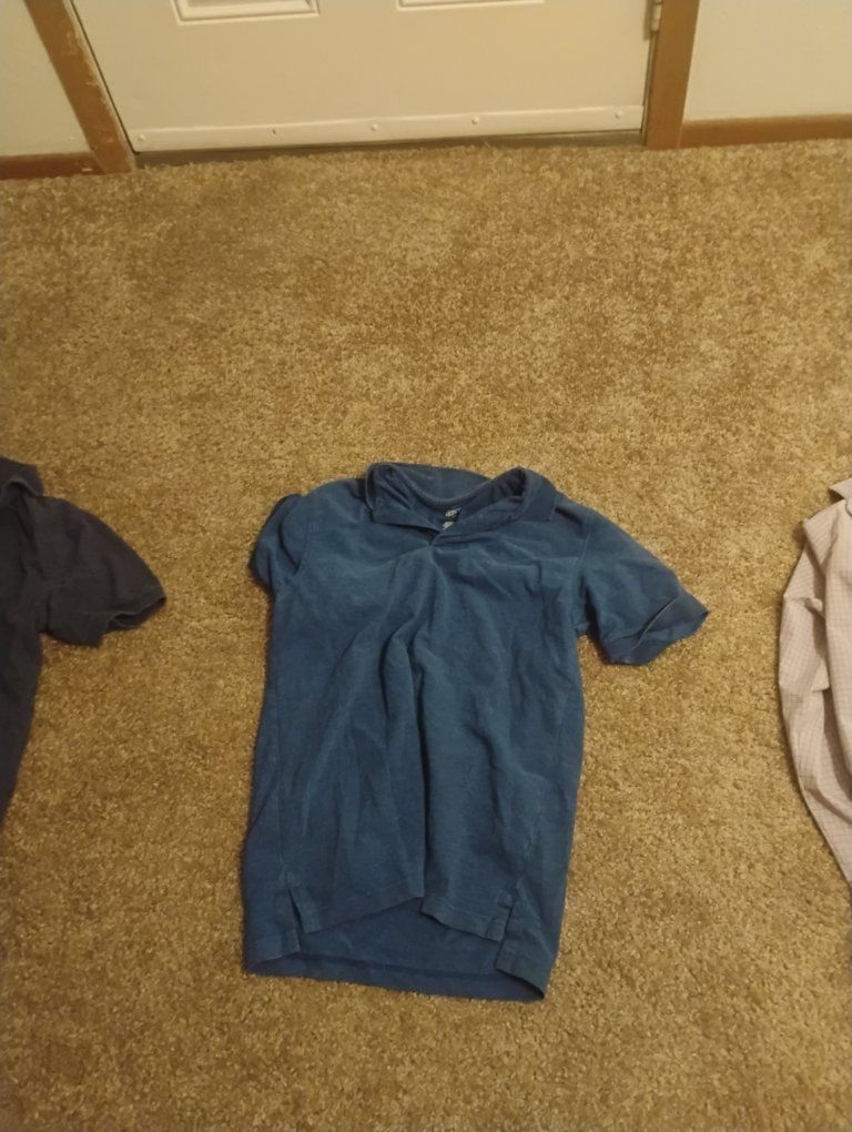 Comfortable Blue Short Sleeve Polo Shirt - Men's Medium