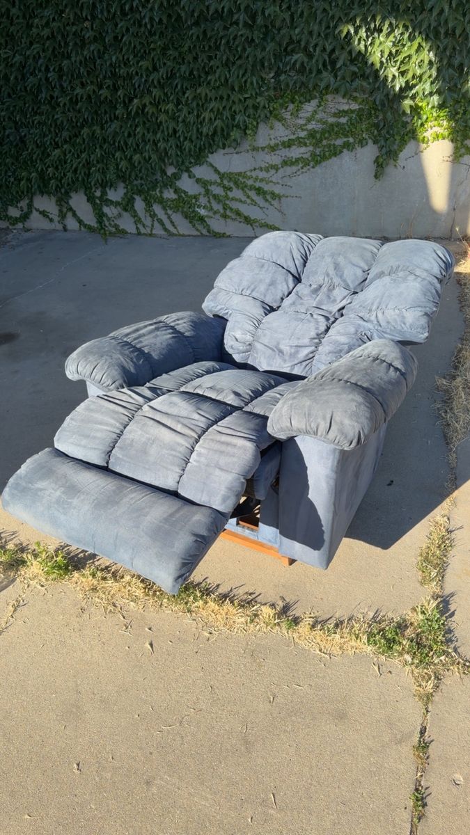Main image 4