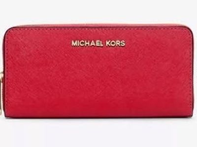Michael kors wallet
