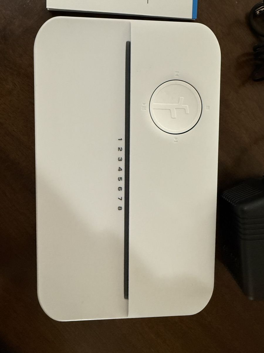Main image 3