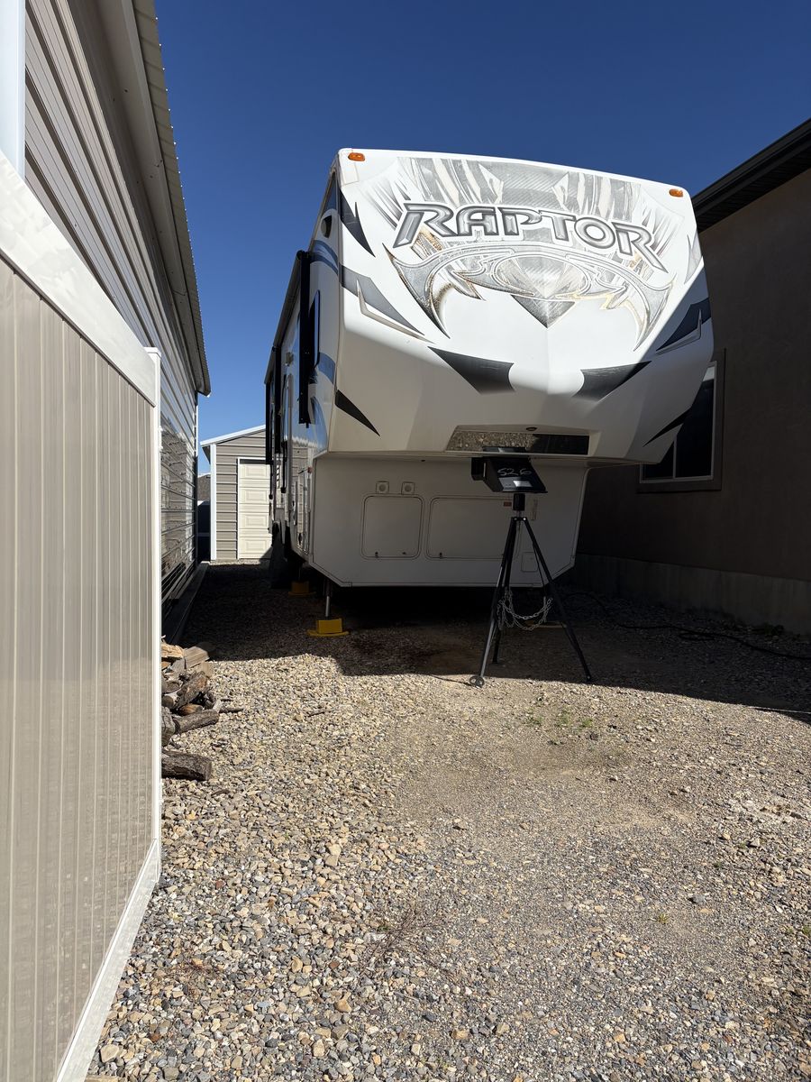 2014 Keystone Raptor Toy Hauler