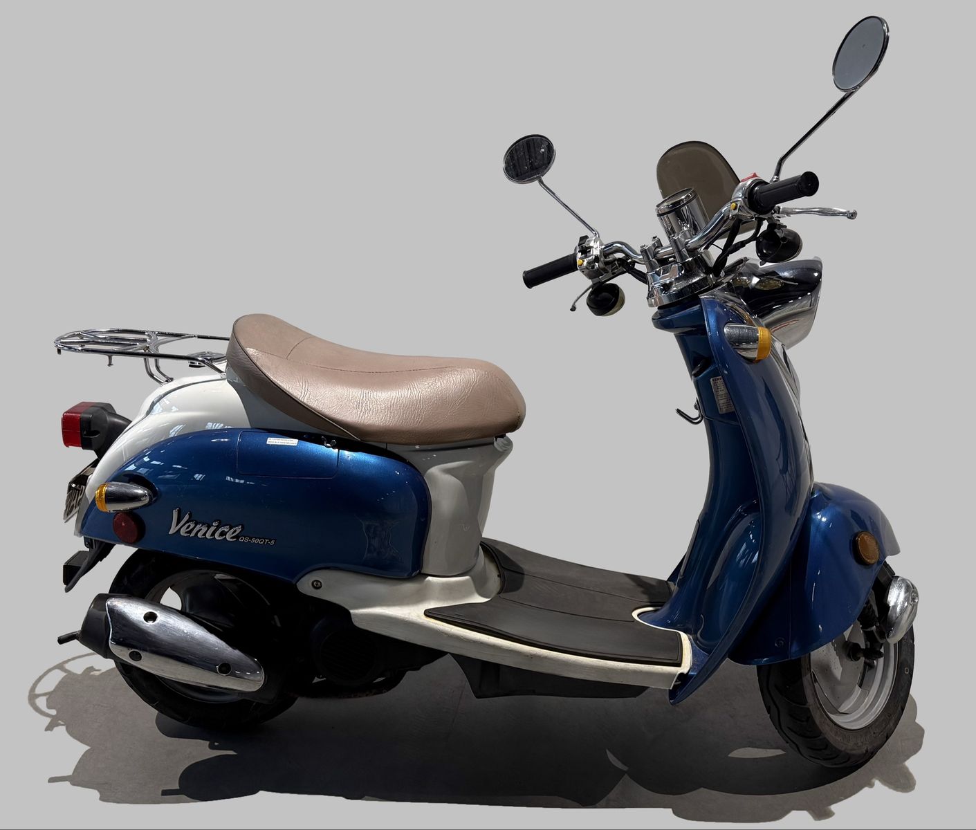 2005 TWIS Venice Scooter