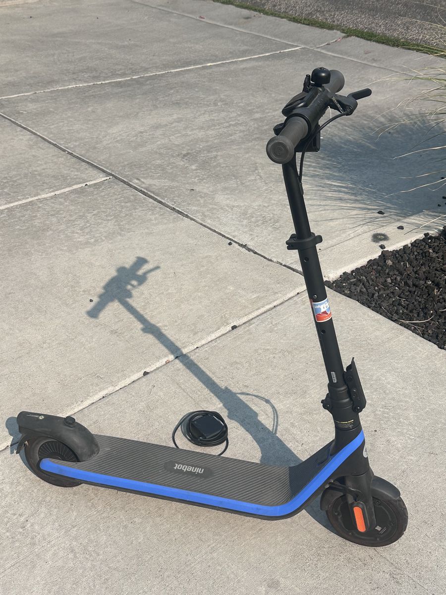 Segway Ninebot Kids Scooter C2 Pro SE - Black & Blue - Used