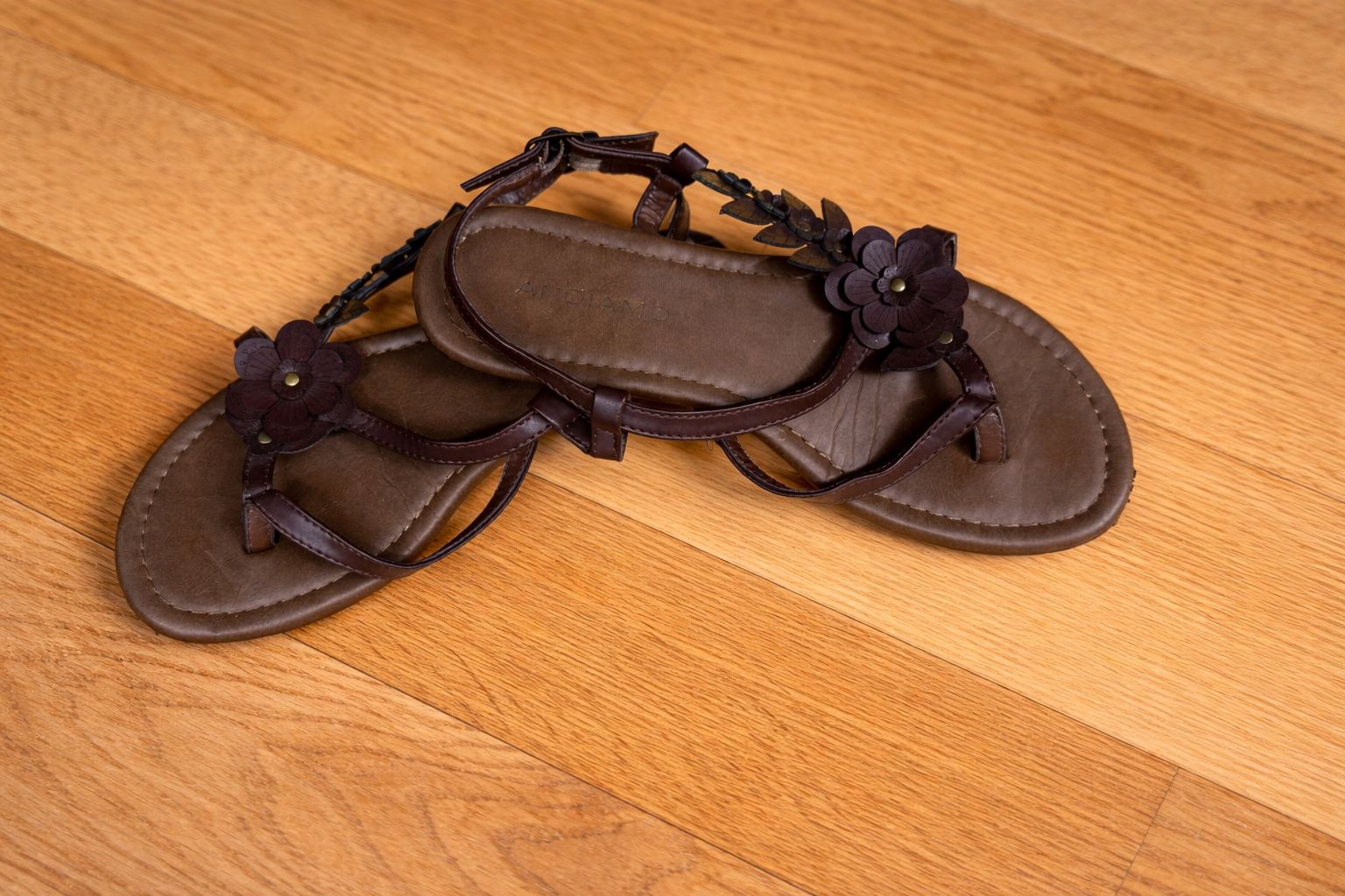 Sandals Brown