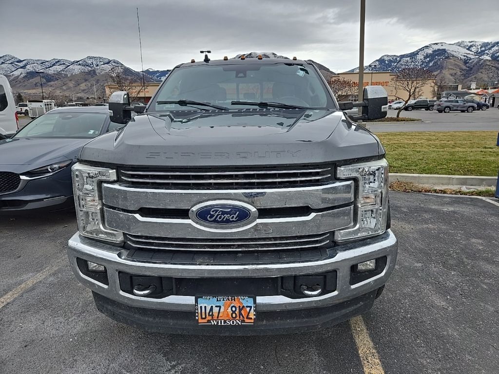 2019 Ford F-350 Super Duty Lariat