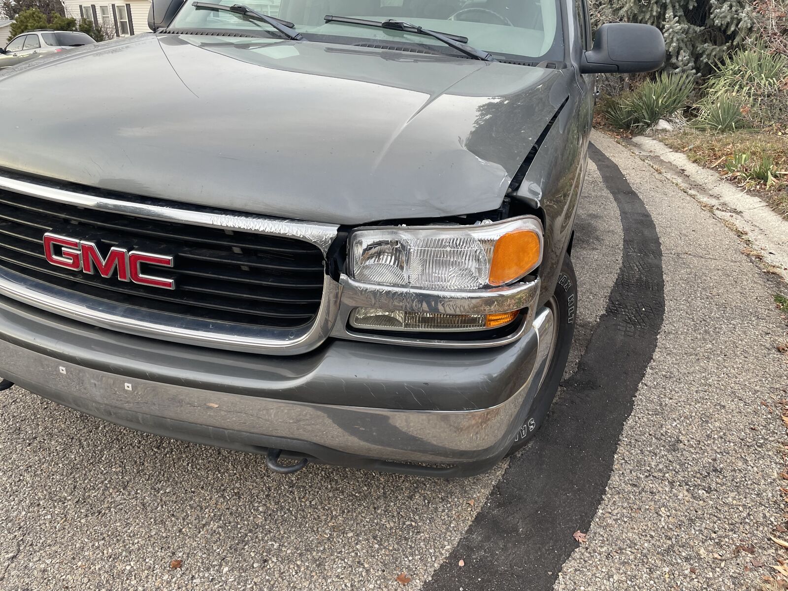 2002 GMC YUKON 1500 SLT